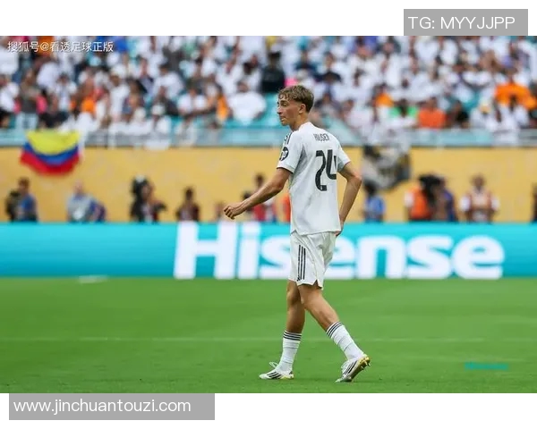 蜜雪足球星头像姆巴佩领衔亮相新一季足球系列活动展现青春力量